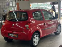 Gebraucht Renault Twingo 76 PS (55 kW) 2009 Rot Kleinwagen