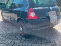 Gebraucht Renault Clio II 98 PS (72 kW) 2003 Schwarz Kleinwagen