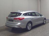 Gebraucht Ford Focus Titanium 125 PS (91 kW) 2021 Polarsilber metallic Limousine