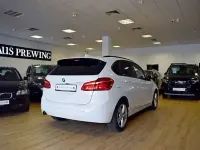 Gebraucht BMW 218 Active Tourer Sport Line 136 PS (100 kW) 2017 Weiß Van / Kleinbus