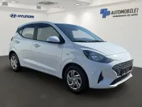 Gebraucht Hyundai i10 Select 63 PS (46 kW) 2024 Weiß Kleinwagen