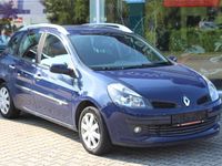 Gebraucht Renault Clio GrandTour Dynamique 101 PS (74 kW) 2008 Blau Kombi