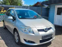 Gebraucht Toyota Auris Sol 124 PS (91 kW) 2007 Silber Kleinwagen
