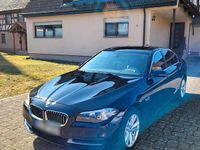 Gebraucht BMW 520 190 PS (139 kW) 2015 Schwarz Limousine