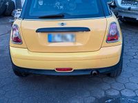 Second-hand Mini Cooper 2007 Galben Hatchback