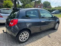 Gebraucht Renault Clio 111 PS (81 kW) 2006 Grau Kleinwagen