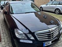 Gebraucht Mercedes E350 265 PS (194 kW) 2011 Schwarz Limousine