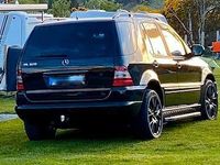 Gebraucht Mercedes ML320 218 PS (160 kW) 1998 Schwarz SUV