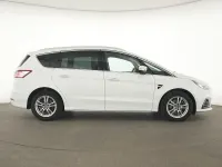 Gebraucht Ford S-MAX Titanium 150 PS (110 kW) 2021 Weiß Van / Kleinbus