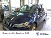 Gebraucht VW Touran Comfortline 150 PS (110 kW) 2023 Atlantik blue metallic Van / Kleinbus