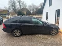 Gebraucht Mercedes C220 150 PS (110 kW) 2007 Schwarz Kombi