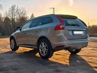 Gebraucht Volvo XC60 Summum 190 PS (139 kW) 2016 Grau SUV