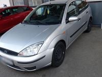 Second-hand Ford Focus 110 CP (80 kW) 2004 Argintiu Hatchback