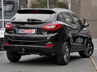 gebraucht Hyundai ix35 1.7 CRDi 2WD FIFA World Cup Edt. SILVER AHK Klima-AT Teilleder PDC