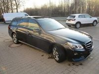 Gebraucht Mercedes E350 AMG 258 PS (189 kW) 2015 Schwarz Limousine