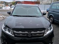Gebraucht Suzuki Vitara 120 PS (88 kW) 2018 Schwarz SUV