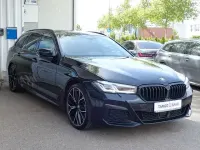 Gebraucht BMW 520 M Sport 190 PS (139 kW) 2023 Schwarz Kombi