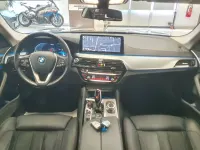 Gebraucht BMW 530e Luxury Line 292 PS (214 kW) 2022 Schwarz Limousine