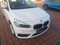 gebraucht BMW 218 Active Tourer 218 i Autom. Adv. mit Winter Reifen