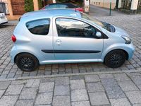 Gebraucht Toyota Aygo 68 PS (50 kW) 2006 Blau Kleinwagen