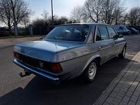 Gebraucht Mercedes 300 80 PS (58 kW) 1980 Blau Limousine