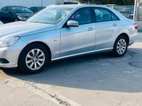 Gebraucht Mercedes E200 184 PS (135 kW) 2010 Silber Limousine