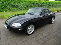 Gebraucht Mazda MX5 110 PS (80 kW) 2000 Schwarz (metallic) Cabrio