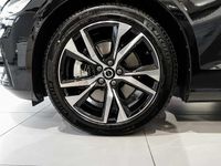 Gebraucht Volvo V60 145 PS (106 kW) 2024 Kombi