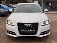 Gebraucht Audi A3 Attraction 105 PS (77 kW) 2013 Weiß Limousine