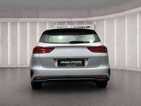 Gebraucht Kia Ceed 101 PS (74 kW) 2023 (kcs) sparkling silver m (metallisch silber) Kleinwagen