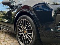 Second-hand Porsche Cayenne 340 CP (250 kW) 2018 Albastru SUV