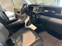 Gebraucht VW Multivan 199 PS (146 kW) 2021 Weiß Van