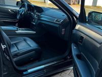 Gebraucht Mercedes E350 AMG 258 PS (189 kW) 2015 Schwarz Limousine
