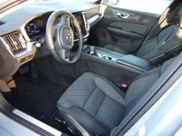 Gebraucht Volvo V60 145 PS (106 kW) 2024 Kombi