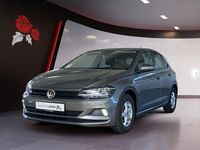 Gebraucht VW Polo Trendline 80 PS (58 kW) 2019 Limestone grey metallic (metallic) Limousine