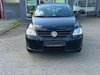 Gebraucht VW Fox 54 PS (39 kW) 2008 Schwarz Kleinwagen