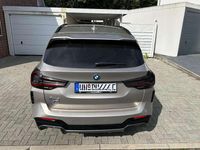 Gebraucht BMW iX3 Impressive 210 kW (286 PS) 2025 Gold SUV