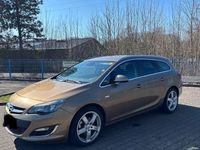 Gebraucht Opel Astra 165 PS (121 kW) 2013 Braun Kombi
