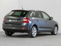 Gebraucht Skoda Rapid Joy 90 PS (66 kW) 2016 Grau Limousine