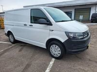 Gebraucht VW T6 102 PS (75 kW) 2016 Candyweiß Van