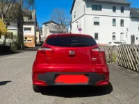 Usata Kia Rio 90 CV (66 kW) 2016 Rosso Utilitaria