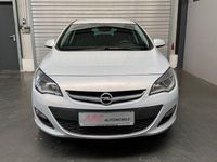 Gebraucht Opel Astra Exklusiv 140 PS (102 kW) 2014 Grau Limousine
