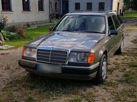 Gebraucht Mercedes 200 122 PS (89 kW) 1990 Braun Kombi