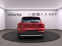 Gebraucht Volvo XC40 Core 163 PS (119 kW) 2024 Rot SUV
