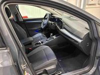 Gebraucht VW Golf VIII Active 116 PS (85 kW) 2023 Grau Limousine