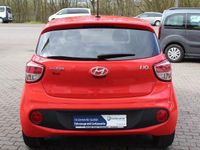 Gebraucht Hyundai i10 67 PS (49 kW) 2019 Rot Kleinwagen