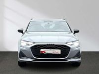 Neu Audi A3 Advanced 150 PS (110 kW) 2026 Pfeilgrauperleffekt Limousine