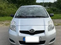 Gebraucht Daihatsu Charade 99 PS (72 kW) 2012 Silber Limousine