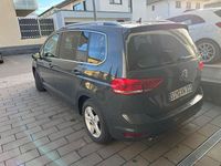 Gebraucht VW Touran Highline 150 PS (110 kW) 2017 Grau Van / Kleinbus