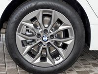 Nowe BMW 120 Performance 170 KM (125 kW) 2025 Biały Hatchback